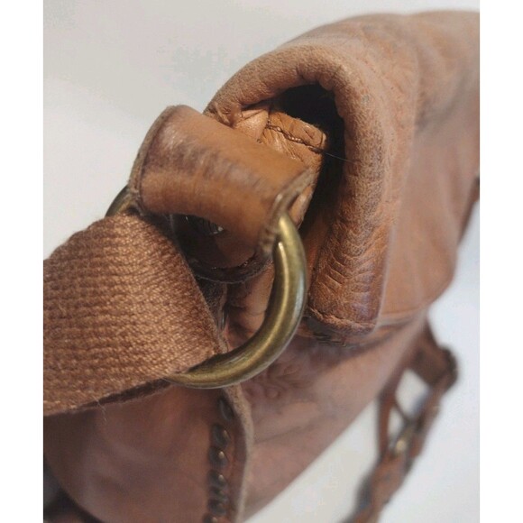 The SAK Women’s Silverlake Leather Crossbody Bag Embossed With Studs - Picture 11 of 16